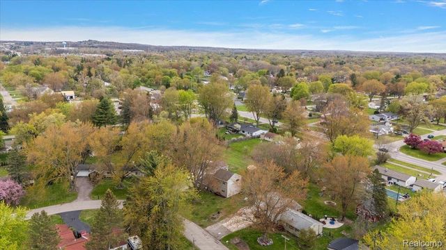 4550 Independence Drive, Independence Charter Township, MI 48346