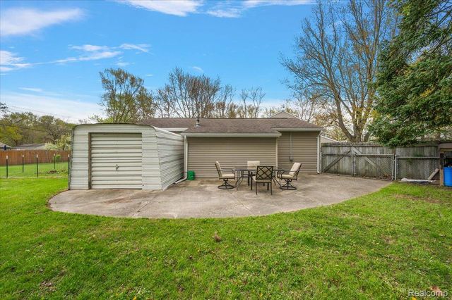 4550 Independence Drive, Independence Charter Township, MI 48346