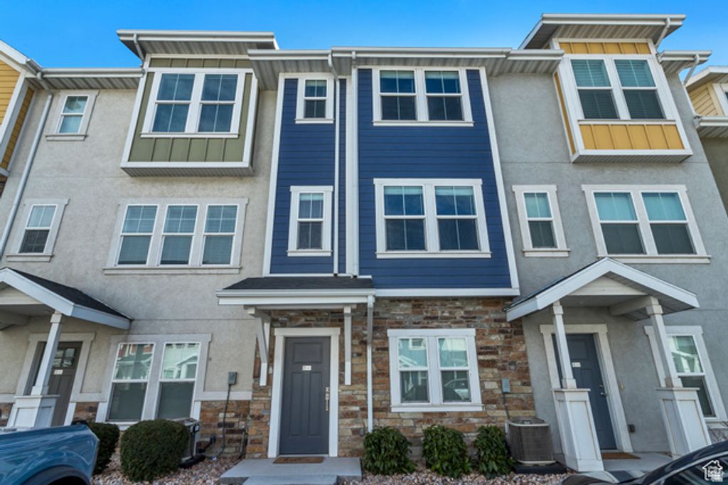 661 E 355 N, Vineyard, UT 84059 — exterior