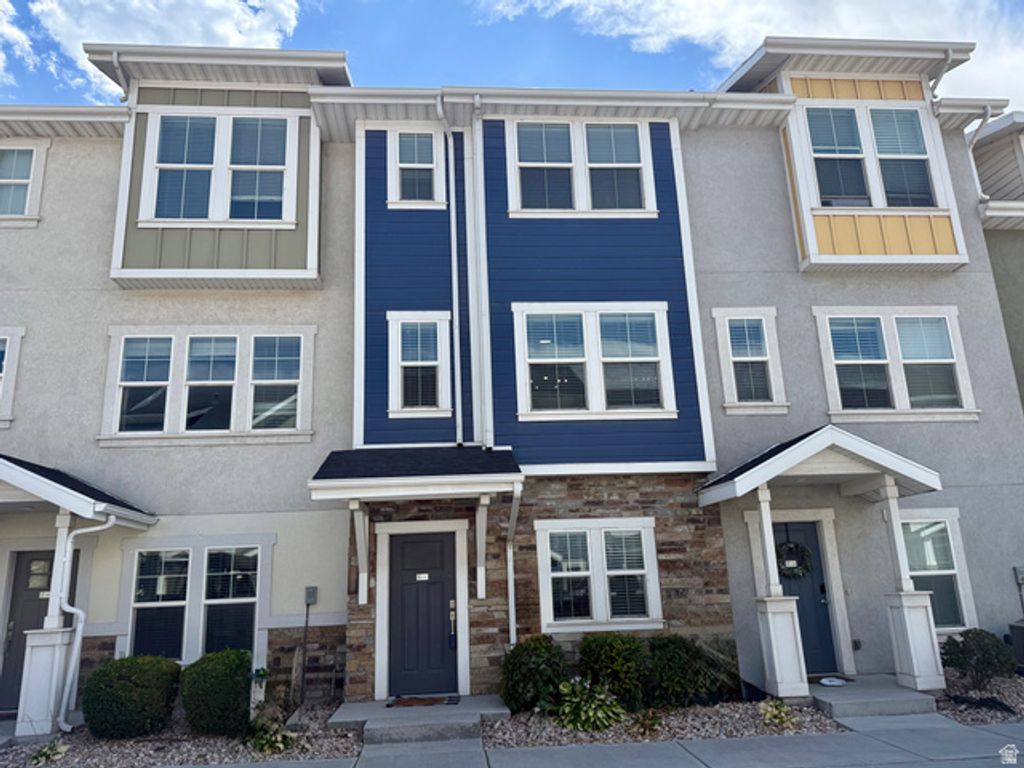 661 E 355 N, Vineyard, UT 84059 — photo 2