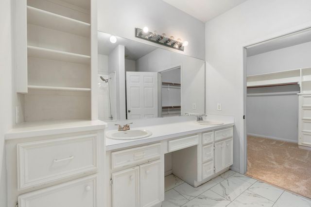1310 E James Street 18, Baytown, TX 77520
