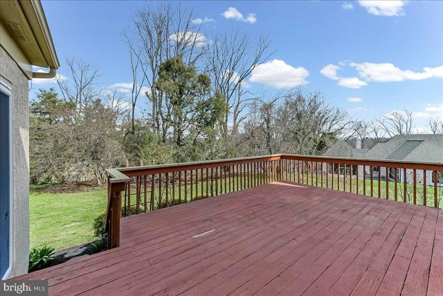 971 DERRING LN, Bryn Mawr, PA 19010