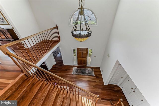 971 DERRING LN, Bryn Mawr, PA 19010