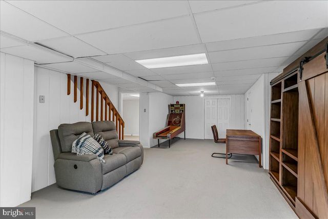 971 DERRING LN, Bryn Mawr, PA 19010