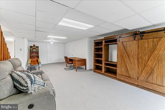 971 DERRING LN, Bryn Mawr, PA 19010