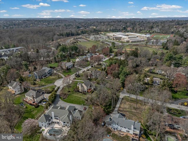 971 DERRING LN, Bryn Mawr, PA 19010
