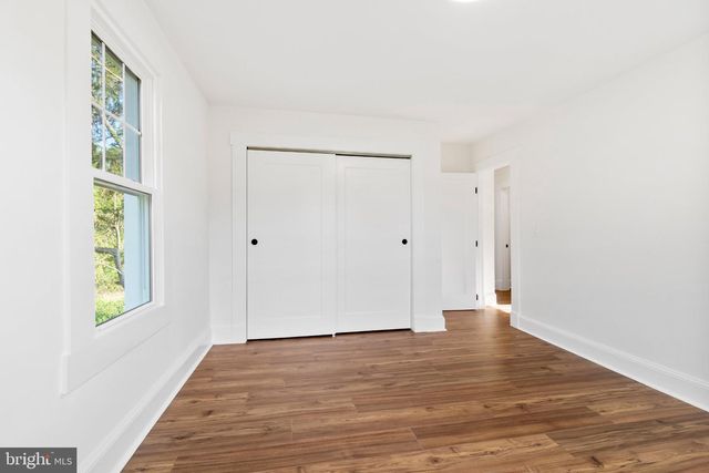 71 CARLTON AVE, Ewing, NJ 08638
