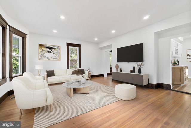 71 CARLTON AVE, Ewing, NJ 08638