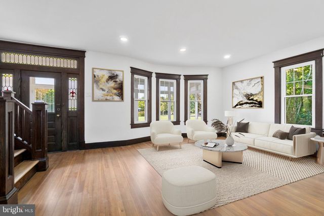 71 CARLTON AVE, Ewing, NJ 08638