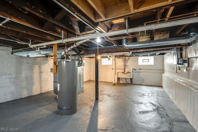 3506 Bosworth Road, Cleveland, OH 44111