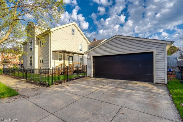 3506 Bosworth Road, Cleveland, OH 44111