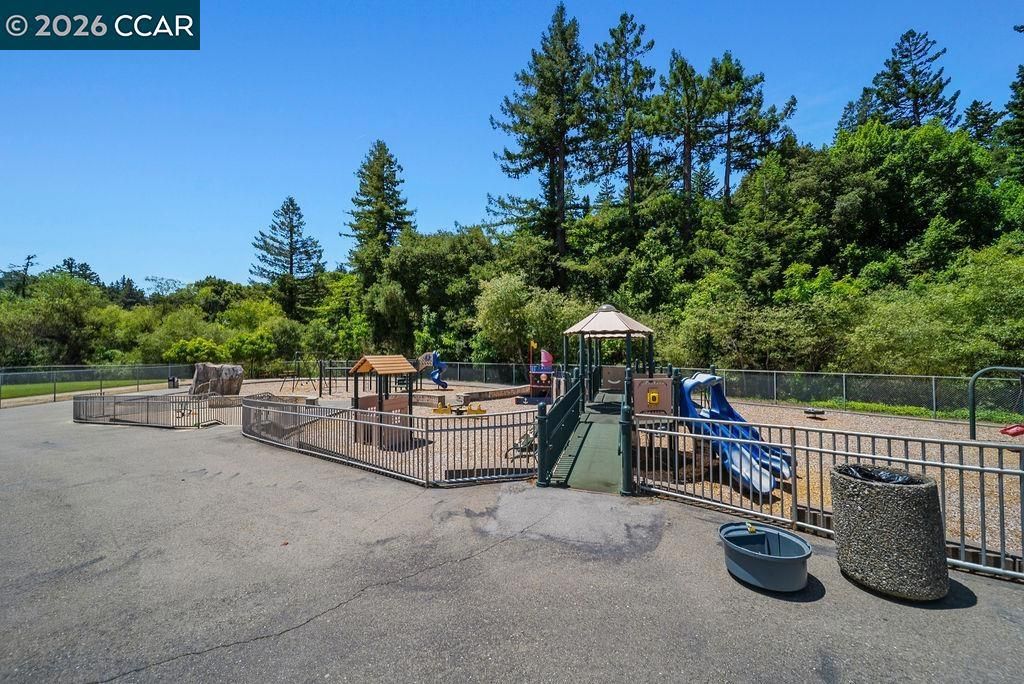 Image 44 of property listing at 18103 La Verne Dr, Los Gatos, CA 95033