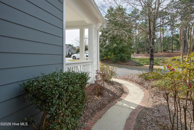 179 N Knoll Road, Southern Pines, NC 28387