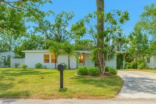 11722 N EDISON AVENUE, Tampa, FL 33612