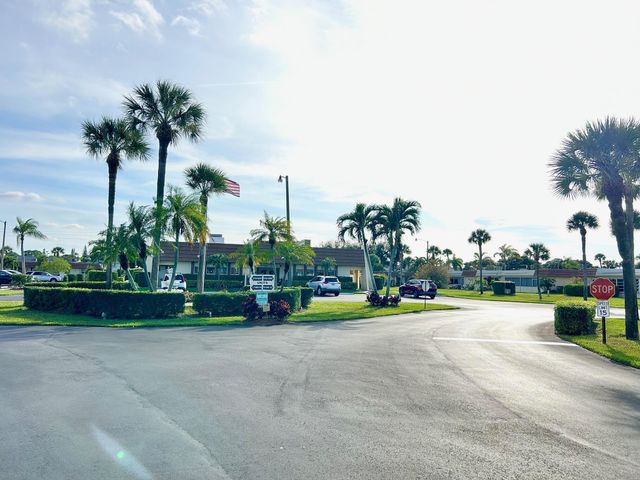 5780 Fernley Drive W 94, West Palm Beach, FL 33415