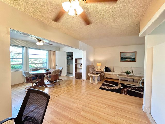 5780 Fernley Drive W 94, West Palm Beach, FL 33415