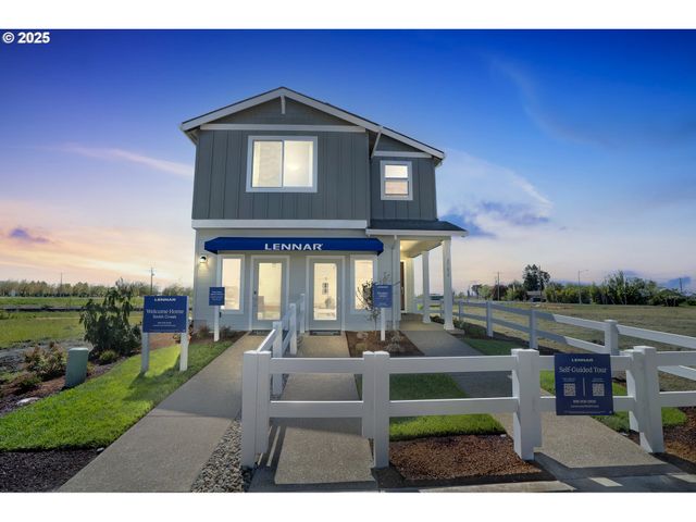 2702 GUNDERSON Ave, Woodburn, OR 97071