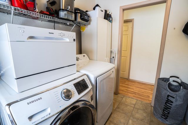 2644 LANCELOT DRIVE WEST, North Pole, AK 99705