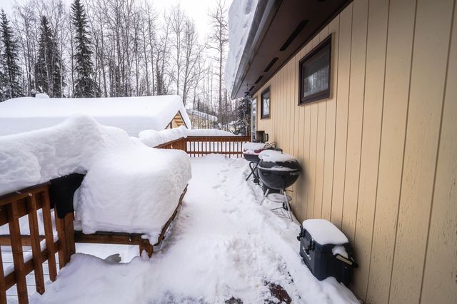 2644 LANCELOT DRIVE WEST, North Pole, AK 99705