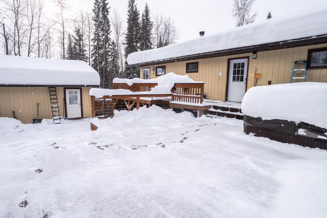 2644 LANCELOT DRIVE WEST, North Pole, AK 99705