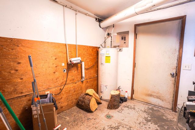 2644 LANCELOT DRIVE WEST, North Pole, AK 99705