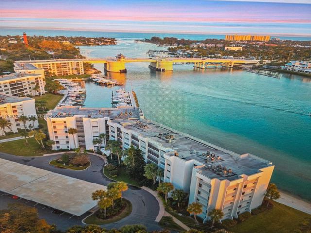1542 Jupiter Cove Drive 207, Jupiter, FL 33469