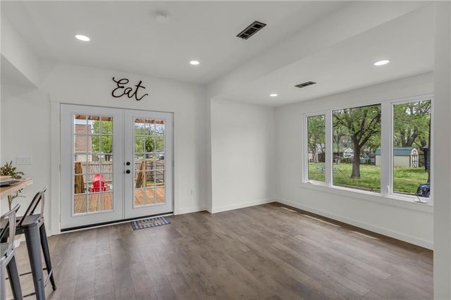 800 Pacific Avenue, Osawatomie, KS 66064