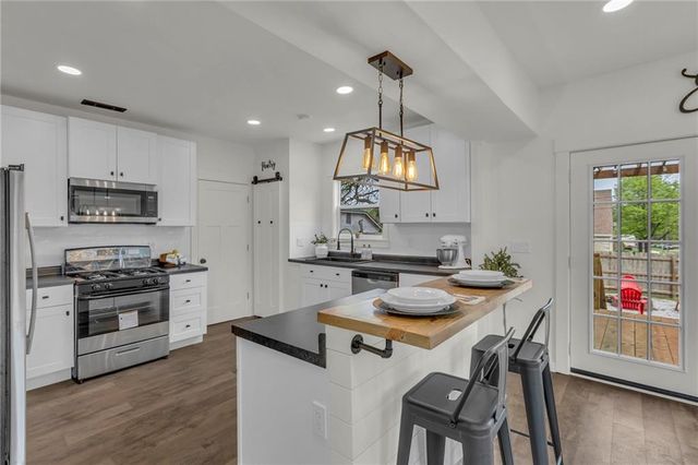 800 Pacific Avenue, Osawatomie, KS 66064