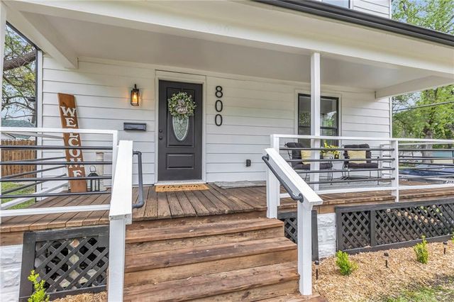 800 Pacific Avenue, Osawatomie, KS 66064