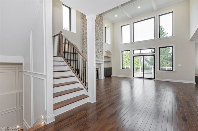 2890 Rocky Ridge Drive, Westlake, OH 44145