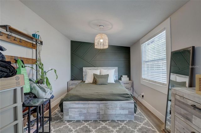 315 S 40TH STREET S, St Petersburg, FL 33711