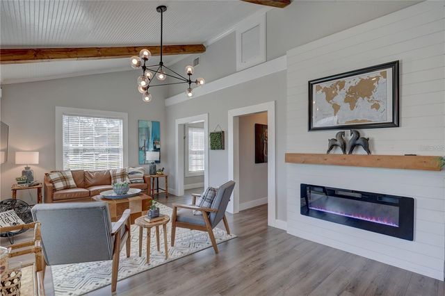 315 S 40TH STREET S, St Petersburg, FL 33711