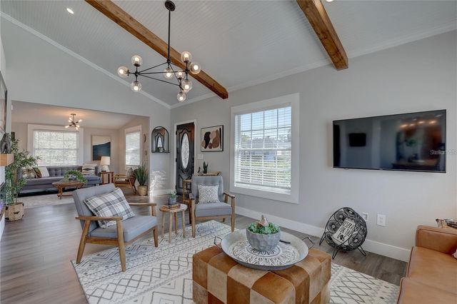 315 S 40TH STREET S, St Petersburg, FL 33711