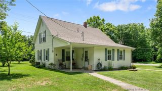 103 Henryville Bluelick Road, Henryville, IN 47126
