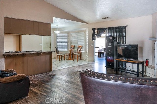 14926 Rivers Edge Road, Helendale, CA 92342