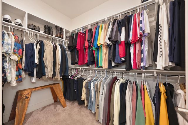 4000 Hovnanian Dr, Sacramento, CA 95834