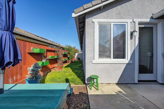 4000 Hovnanian Dr, Sacramento, CA 95834