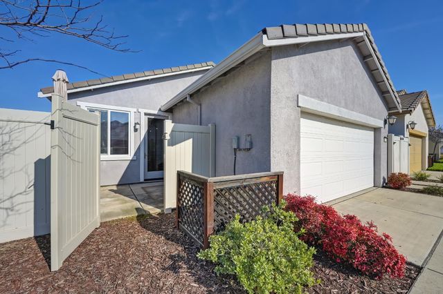 4000 Hovnanian Dr, Sacramento, CA 95834