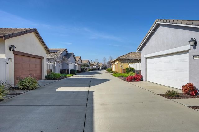 4000 Hovnanian Dr, Sacramento, CA 95834