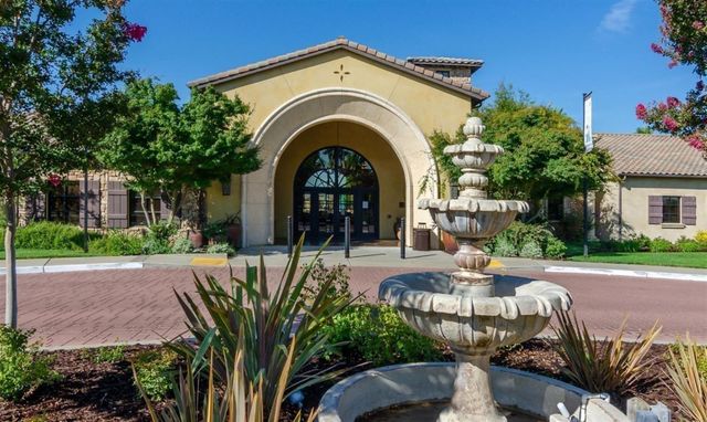 4000 Hovnanian Dr, Sacramento, CA 95834