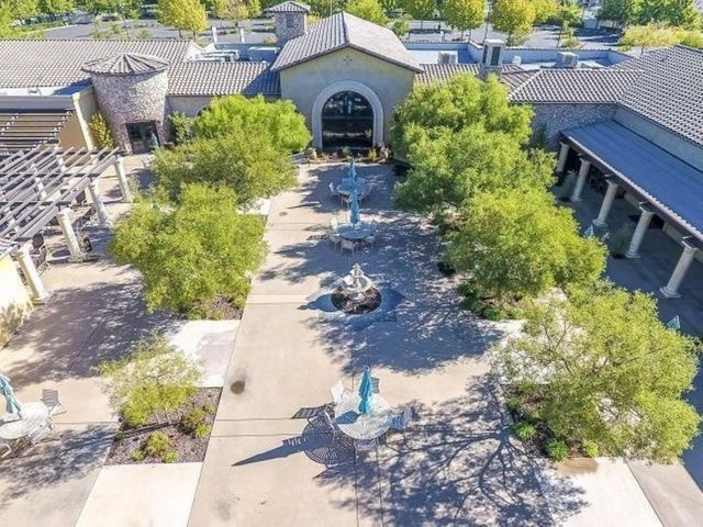 4000 Hovnanian Dr, Sacramento, CA 95834