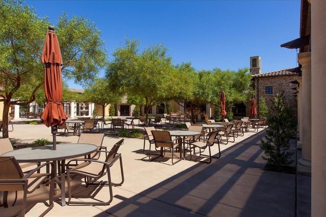 4000 Hovnanian Dr, Sacramento, CA 95834