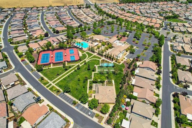 4000 Hovnanian Dr, Sacramento, CA 95834