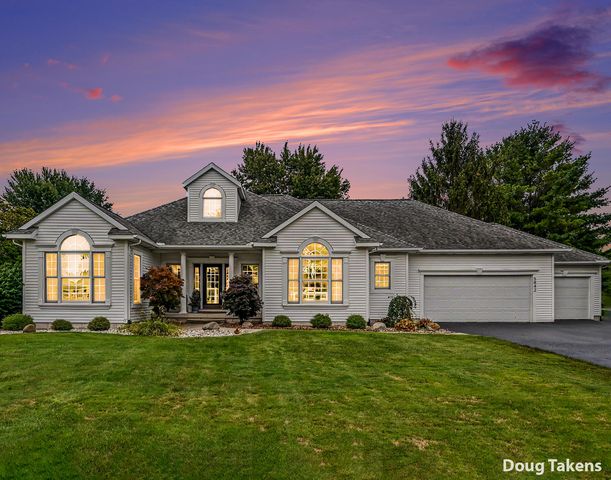 5842 Julie Street, Georgetown Twp, MI 49426