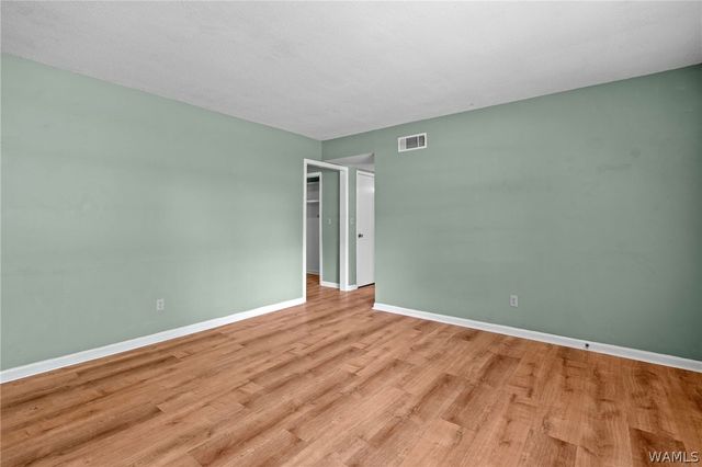 130 Rosewood, Moundville, AL 35474