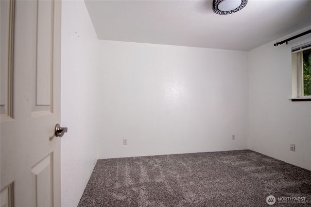 11857 SE 282nd Street, Auburn, WA 98092