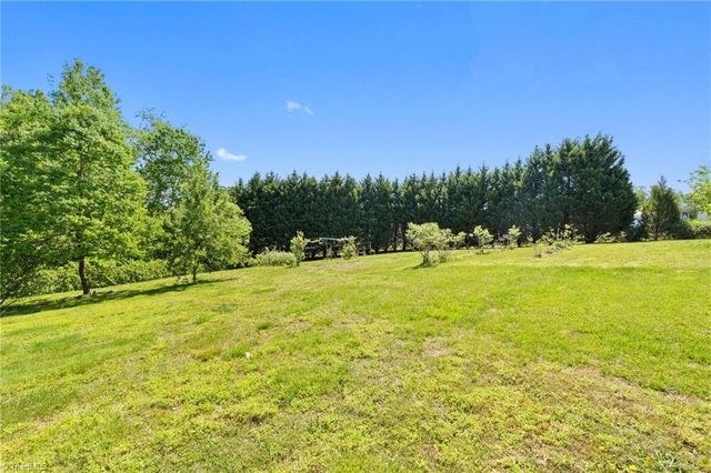 4485 NC Highway 89 E, Walnut Cove, NC 27052