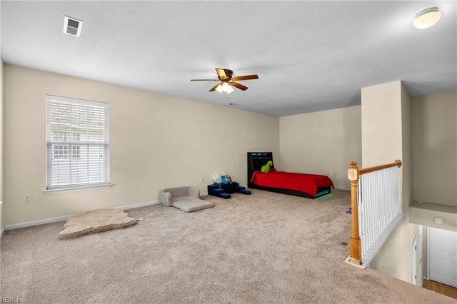 869 Brittlebank DR, Virginia Beach, VA 23462