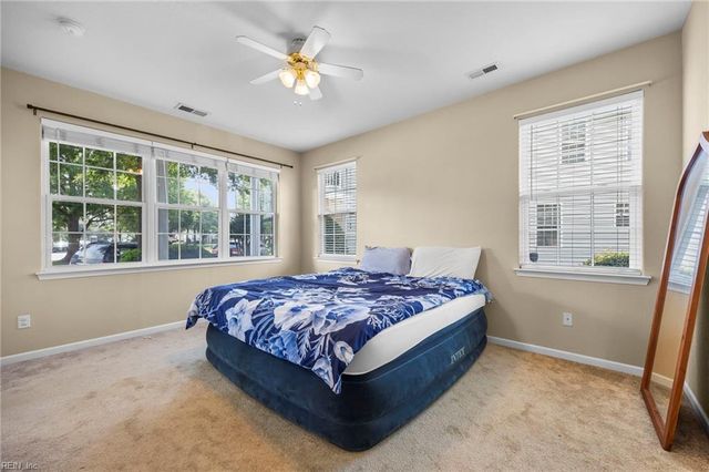 869 Brittlebank DR, Virginia Beach, VA 23462
