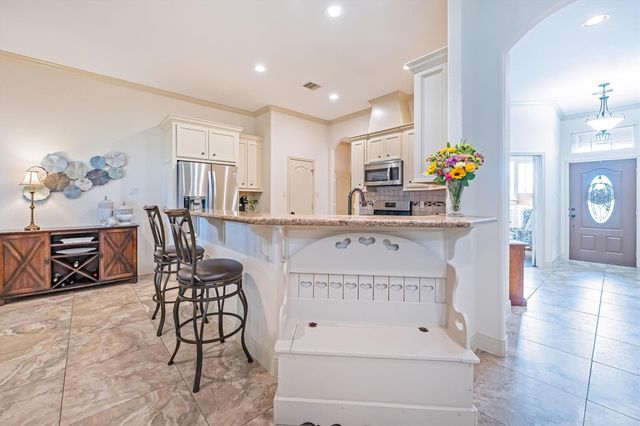 136 Racetrack Lane, Montgomery, TX 77356